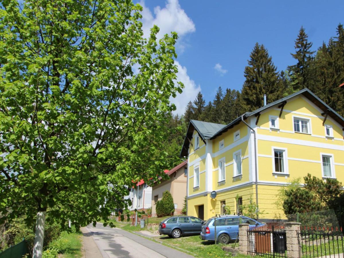 Villa Svoboda Na Upou By Interhome 乌帕河畔斯沃博达 外观 照片